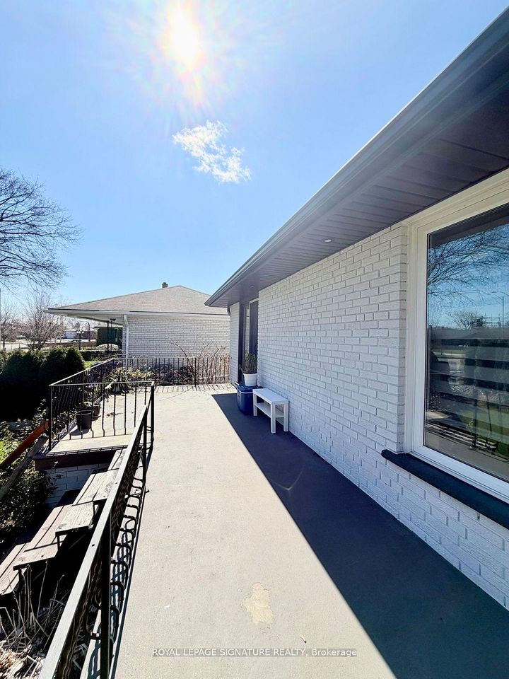 Photo 46 at 2263 Harcourt Crescent, Lakeview, Mississauga