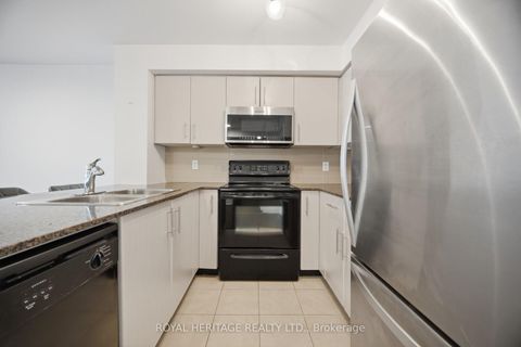 Photo 9 at 611 - 12 Yonge Street, Waterfront Communities C1, Toronto