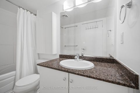 Photo 14 at 611 - 12 Yonge Street, Waterfront Communities C1, Toronto