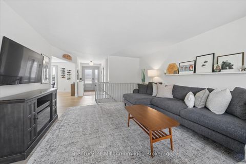 Photo 6 at 4 Blackburn Avenue, Nottawa, Clearview