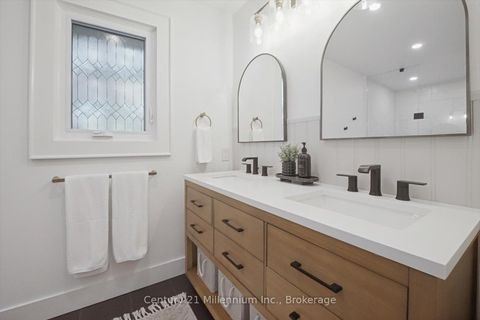 Photo 21 at 4 Blackburn Avenue, Nottawa, Clearview