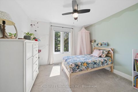 Photo 25 at 4 Blackburn Avenue, Nottawa, Clearview