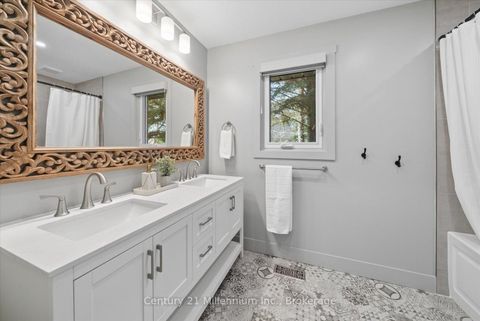 Photo 27 at 4 Blackburn Avenue, Nottawa, Clearview