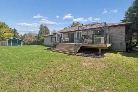 Photo 41 at 4 Blackburn Avenue, Nottawa, Clearview