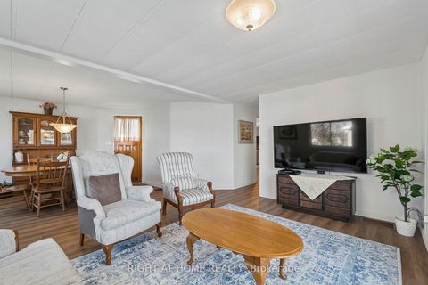 Photo 8 at 6 Emery Court, Sutton & Jackson's Point, Georgina