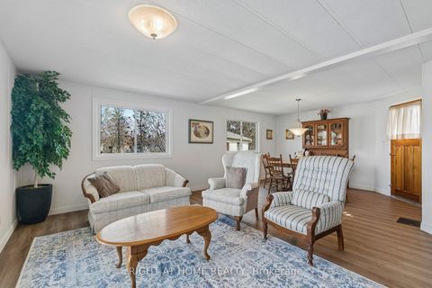 Photo 9 at 6 Emery Court, Sutton & Jackson's Point, Georgina