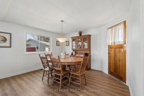 Photo 11 at 6 Emery Court, Sutton & Jackson's Point, Georgina