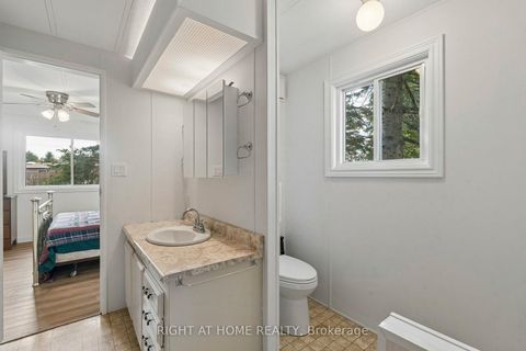 Photo 22 at 6 Emery Court, Sutton & Jackson's Point, Georgina