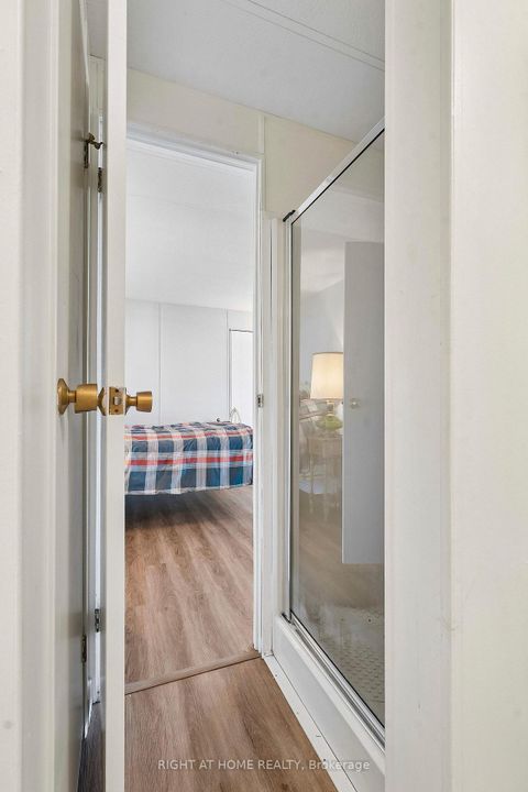 Photo 27 at 6 Emery Court, Sutton & Jackson's Point, Georgina