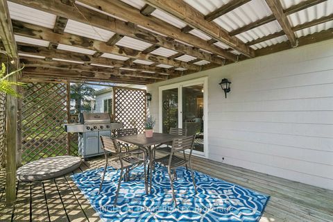 Photo 28 at 6 Emery Court, Sutton & Jackson's Point, Georgina