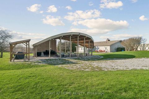 Photo 37 at 6 Emery Court, Sutton & Jackson's Point, Georgina