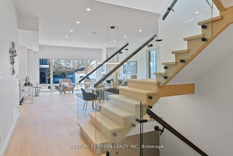 Photo 15 at 67 Bexhill Avenue, Birchmount, Toronto