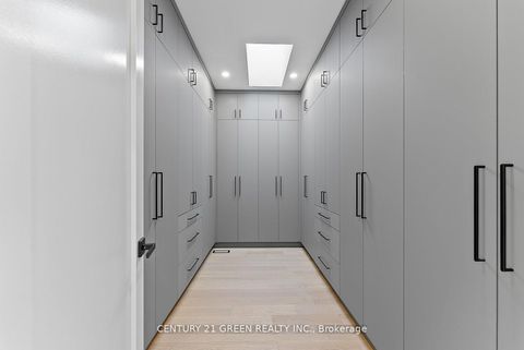 Photo 20 at 67 Bexhill Avenue, Birchmount, Toronto