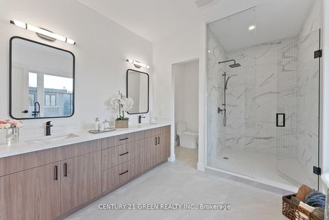 Photo 21 at 67 Bexhill Avenue, Birchmount, Toronto