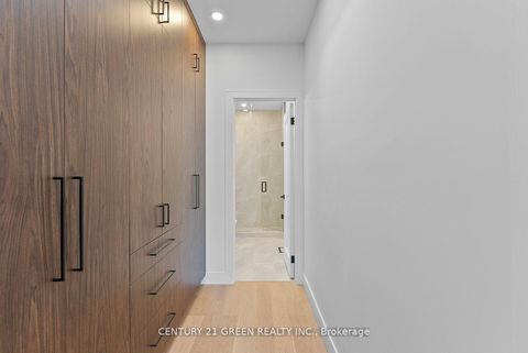 Photo 25 at 67 Bexhill Avenue, Birchmount, Toronto