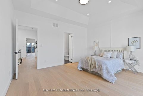 Photo 28 at 67 Bexhill Avenue, Birchmount, Toronto