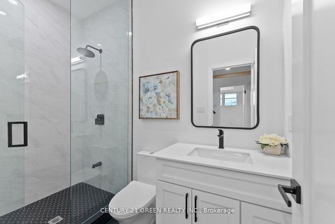 Photo 35 at 67 Bexhill Avenue, Birchmount, Toronto