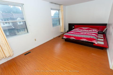 Photo 12 at 102 - 91 L'amoreaux Drive S, L'Amoreaux, Toronto