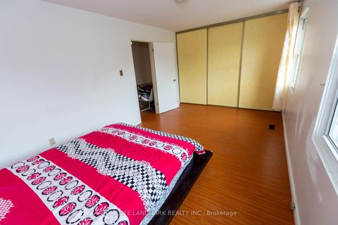 Photo 14 at 102 - 91 L'amoreaux Drive S, L'Amoreaux, Toronto