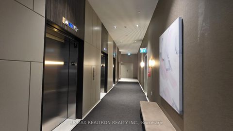 Photo 9 at 608 - 38 Honeycrisp Crescent, Vaughan Corporate Centre, Vaughan