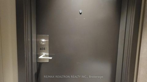 Photo 10 at 608 - 38 Honeycrisp Crescent, Vaughan Corporate Centre, Vaughan