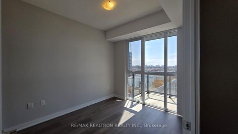 Photo 17 at 608 - 38 Honeycrisp Crescent, Vaughan Corporate Centre, Vaughan