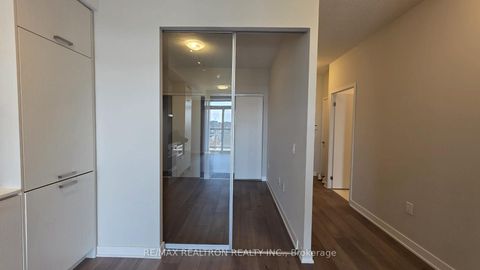 Photo 25 at 608 - 38 Honeycrisp Crescent, Vaughan Corporate Centre, Vaughan