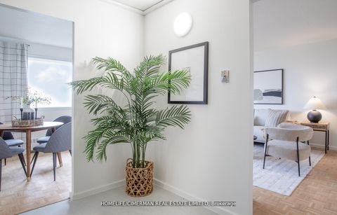 Photo 17 at 1702 - 715 Don Mills Road, Flemingdon Park, Toronto