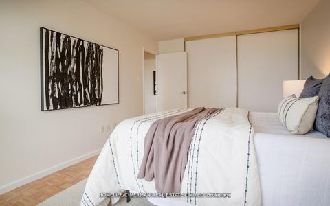 Photo 21 at 1702 - 715 Don Mills Road, Flemingdon Park, Toronto