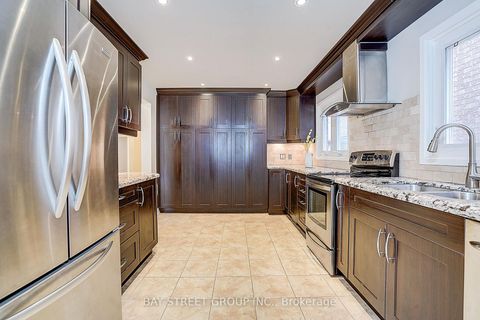Photo 25 at 151 Campbell Avenue, Yorkhill, Vaughan