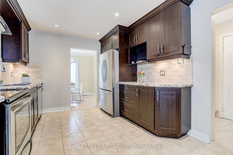 Photo 27 at 151 Campbell Avenue, Yorkhill, Vaughan