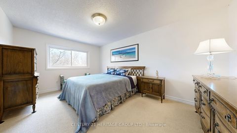 Photo 19 at 14 Dunkeld Way, Royal Orchard, Markham