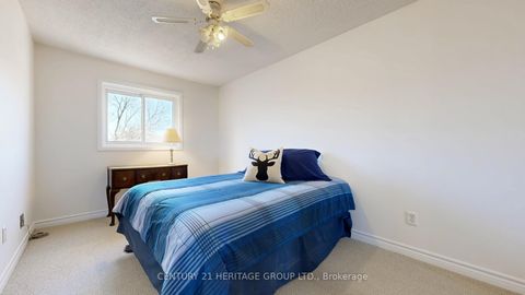 Photo 21 at 14 Dunkeld Way, Royal Orchard, Markham