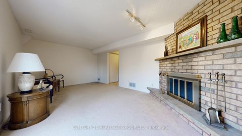 Photo 29 at 14 Dunkeld Way, Royal Orchard, Markham