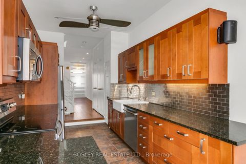 Photo 18 at 25 Salisbury Avenue, South St. James Town, Toronto