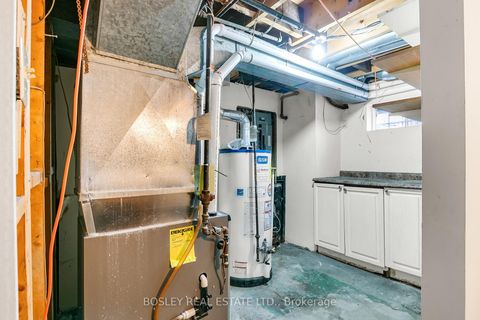 Photo 39 at 25 Salisbury Avenue, South St. James Town, Toronto