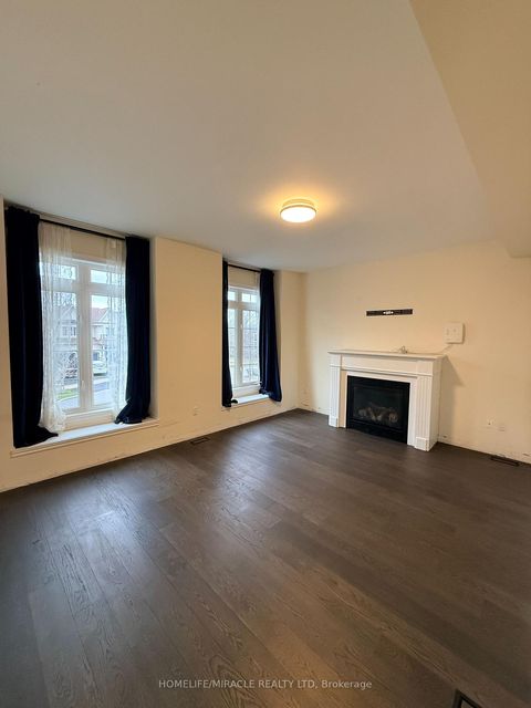 Photo 11 at 69 Headwater Crescent, Oak Ridges Lake Wilcox, Richmond Hill