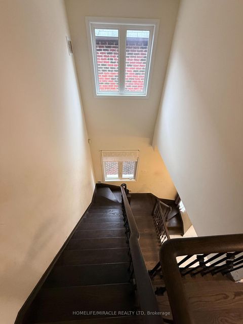 Photo 12 at 69 Headwater Crescent, Oak Ridges Lake Wilcox, Richmond Hill