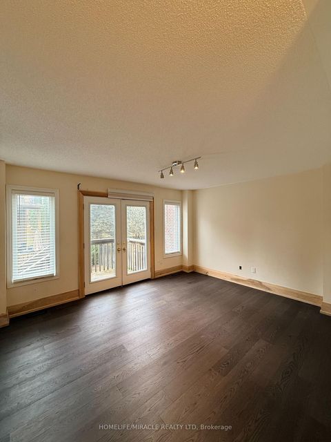 Photo 20 at 69 Headwater Crescent, Oak Ridges Lake Wilcox, Richmond Hill