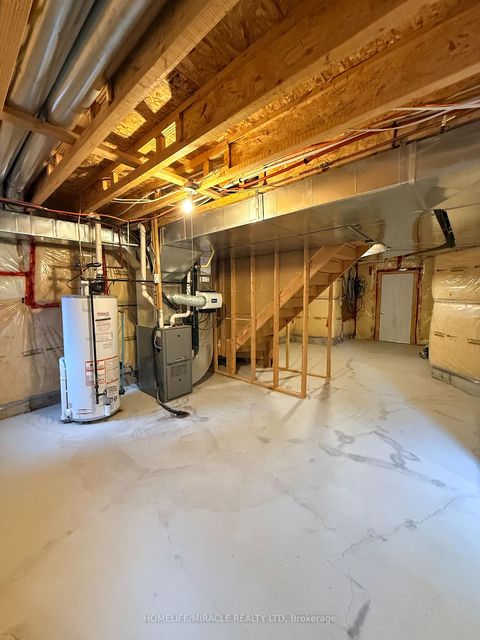 Photo 24 at 69 Headwater Crescent, Oak Ridges Lake Wilcox, Richmond Hill