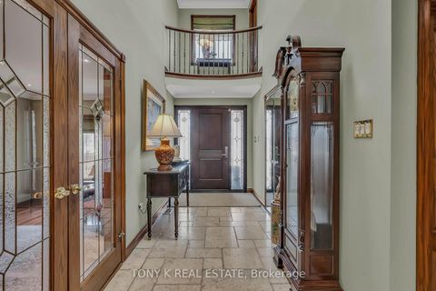 Photo 2 at 79 Bennett Road, West Hill, Toronto