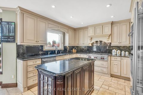 Photo 10 at 79 Bennett Road, West Hill, Toronto