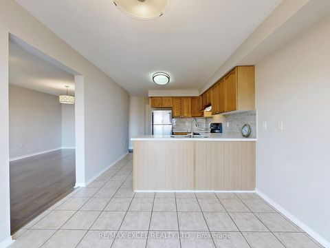 Photo 9 at 93 Clearmeadow Boulevard, Summerhill Estates, Newmarket