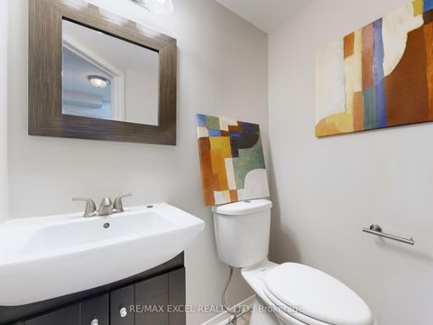 Photo 11 at 93 Clearmeadow Boulevard, Summerhill Estates, Newmarket