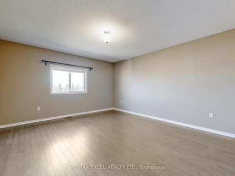 Photo 13 at 93 Clearmeadow Boulevard, Summerhill Estates, Newmarket