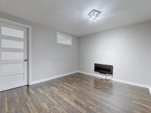 Photo 34 at 93 Clearmeadow Boulevard, Summerhill Estates, Newmarket