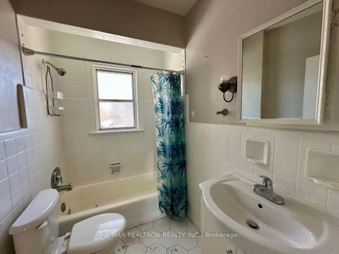 Photo 11 at 38 Southbourne Avenue, Westgate, Toronto