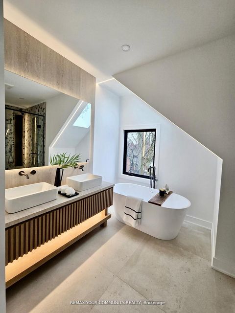 Photo 32 at 32 Endean Avenue, South Riverdale, Toronto