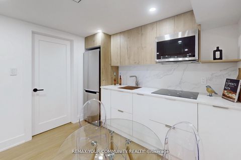 Photo 41 at 32 Endean Avenue, South Riverdale, Toronto