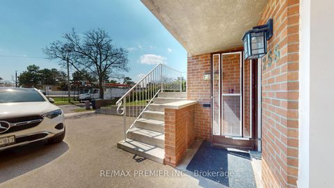 Photo 1 at 258 Grandravine Drive, Jane Heights, Toronto